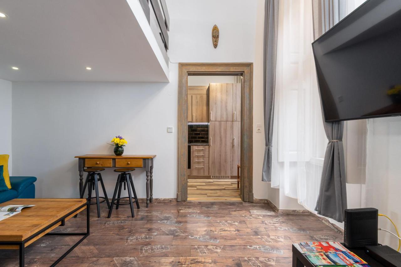 Ferienwohnung Astoria Blue Budapest Exterior foto